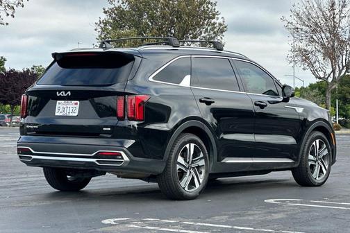 Aurora Black 2024 Kia Sorento Hybrid EX