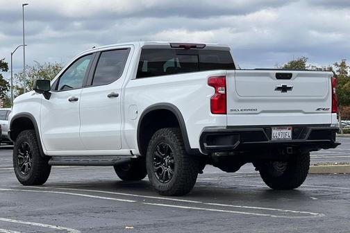2025 Chevrolet Silverado 1500 ZR2