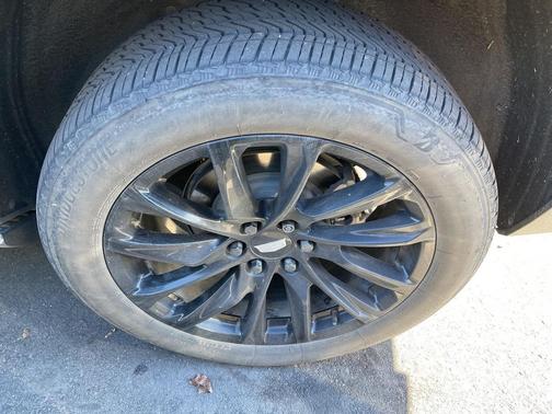 2023 Cadillac Escalade ESV Sport Platinum