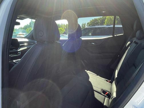 Summit White 2026 Chevrolet Equinox 1LT