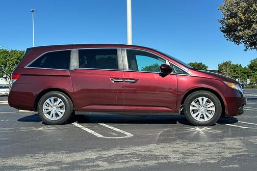 Deep Scarlet Pearl 2016 Honda Odyssey EX-L