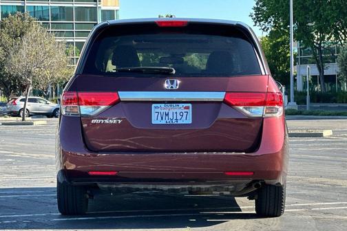 Deep Scarlet Pearl 2016 Honda Odyssey EX-L