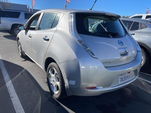 2013 Nissan Leaf SV