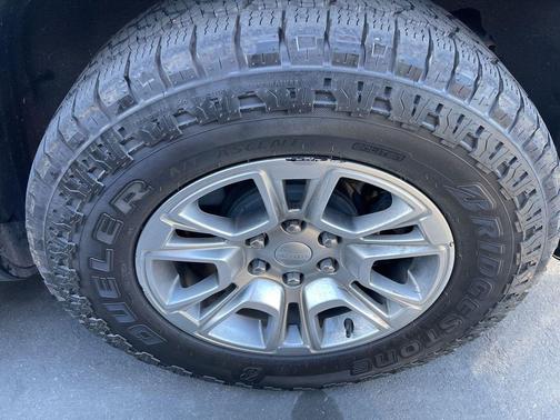 Bright White Clearcoat 2023 Jeep Wagoneer Series I 4x4