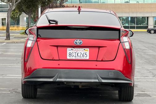 2017 Toyota Prius Four Touring