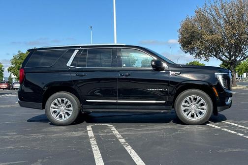 Onyx Black 2025 GMC Yukon Denali