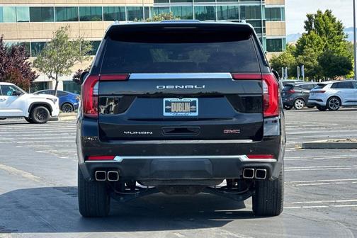 Onyx Black 2025 GMC Yukon Denali