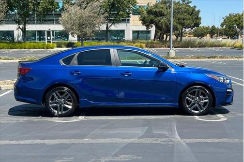 2021 Kia Forte GT-Line