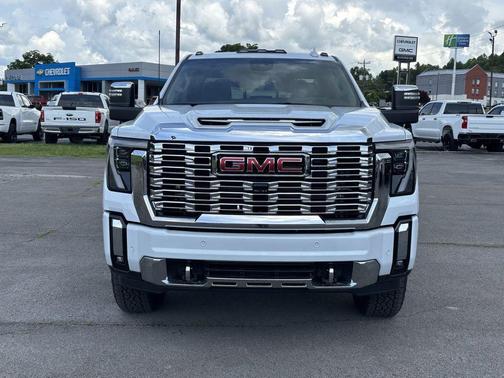 Glacier White 2026 GMC Sierra 2500 Denali