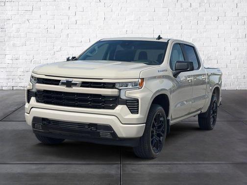 White Sand 2026 Chevrolet Silverado 1500 RST