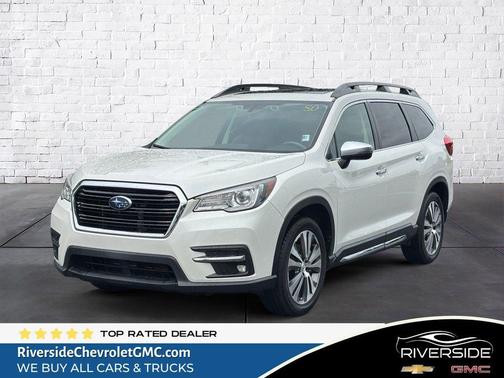 Crystal White Pearl 2022 Subaru Ascent Touring 7-Passenger