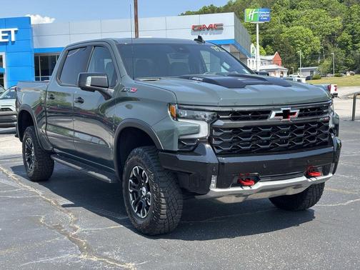 Cypress 2026 Chevrolet Silverado 1500 ZR2