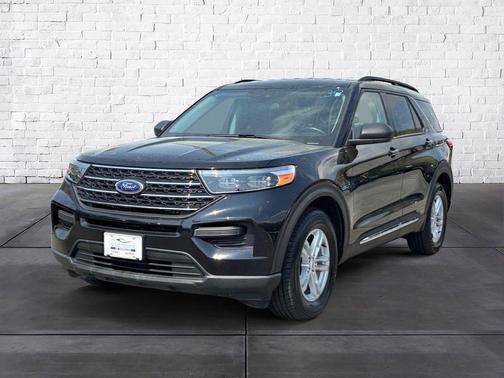 Black Metallic 2023 Ford Explorer XLT