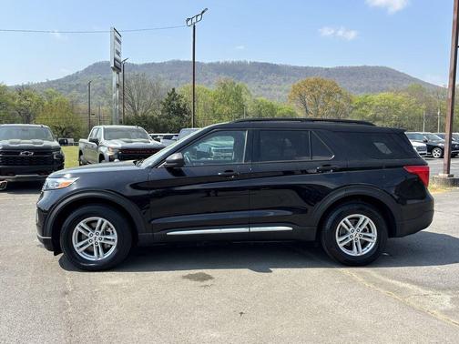 Black Metallic 2023 Ford Explorer XLT