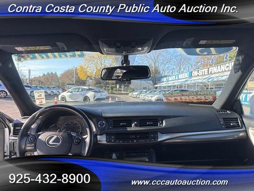 2015 Lexus CT 200h Base