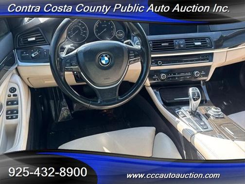 2012 BMW 528 528i