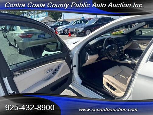 2012 BMW 528 528i
