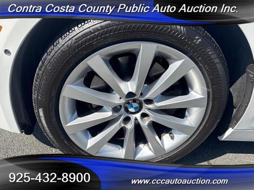 2012 BMW 528 528i