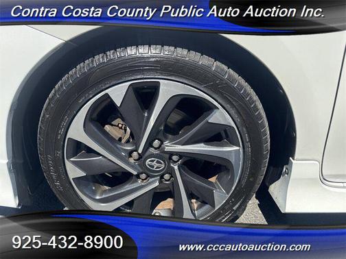 2016 Scion iM Base