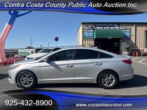 2016 Hyundai SONATA SE