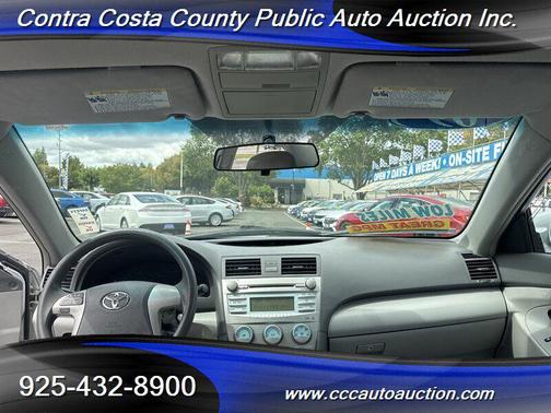 2009 Toyota Camry LE