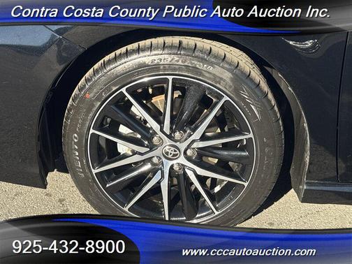 2024 Toyota Camry SE