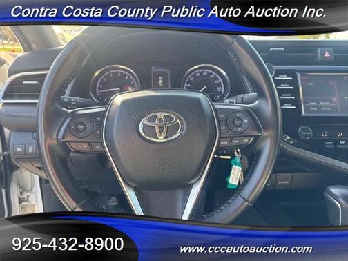 2018 Toyota Camry SE