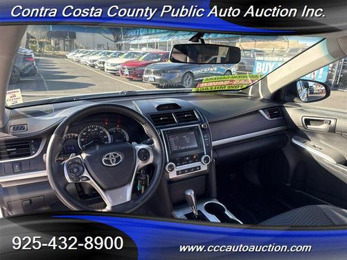 2014 Toyota Camry SE