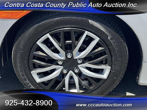 Lunar Silver Metallic 2019 Honda Civic LX