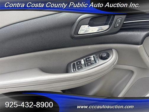 Summit White 2013 Chevrolet Malibu 1LS