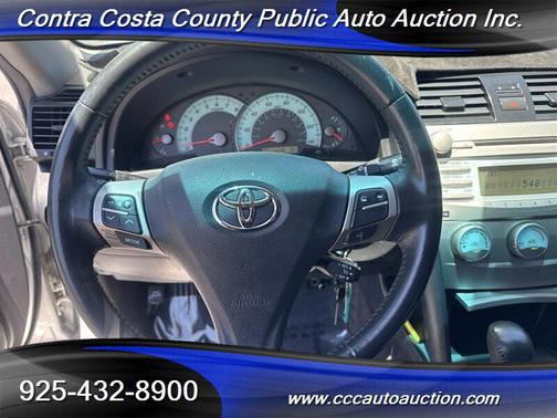 Classic Silver Metallic 2009 Toyota Camry SE