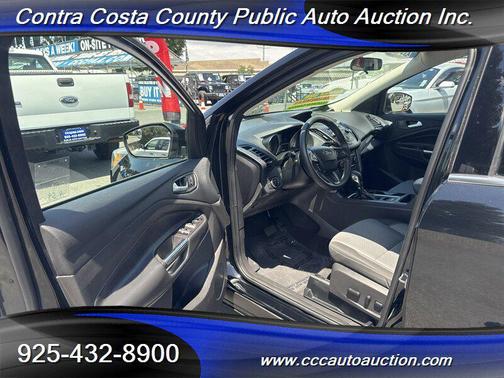 Shadow Black 2018 Ford Escape SE