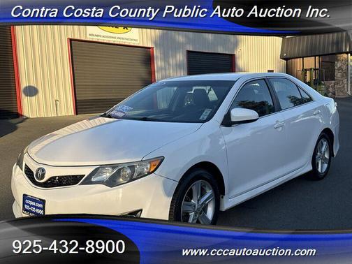 2013 Toyota Camry SE