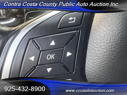 2018 INFINITI QX30 Luxury