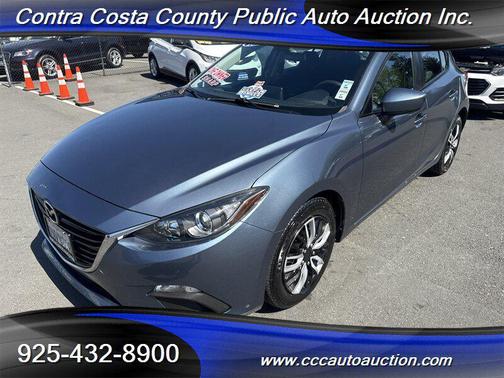 2015 Mazda Mazda3 i Sport