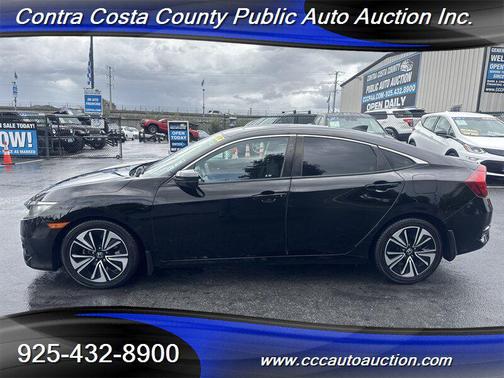 Crystal Black Pearl 2017 Honda Civic EX-T