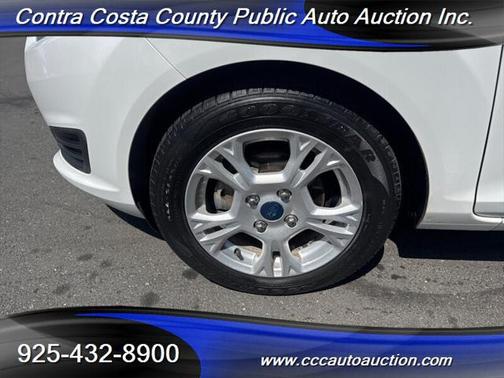 2014 Ford Fiesta SE