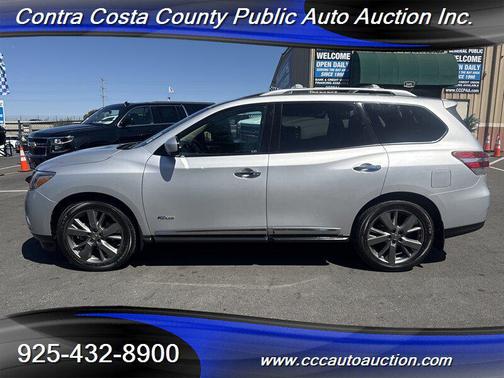 2014 Nissan Pathfinder Hybrid Platinum