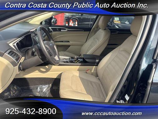 2014 Ford Fusion Hybrid SE