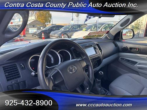 2013 Toyota Tacoma Base