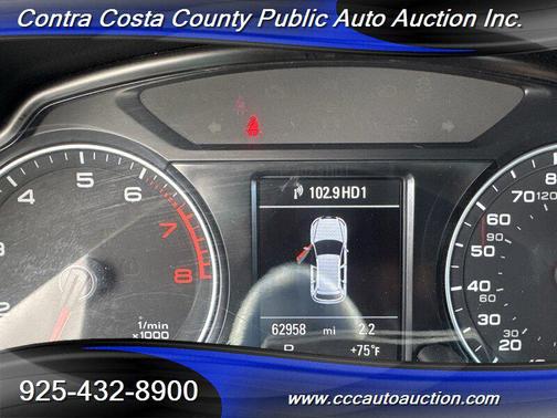 Glacier White Metallic 2016 Audi Q5 2.0T Premium Plus