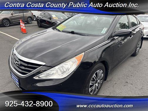 2012 Hyundai SONATA GLS