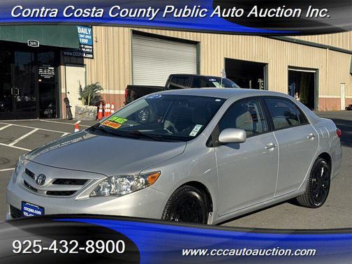 2012 Toyota Corolla LE