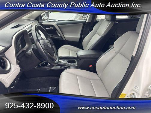 2017 Toyota RAV4 Platinum