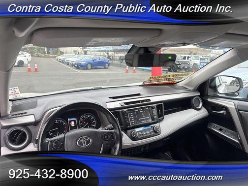 2017 Toyota RAV4 Platinum