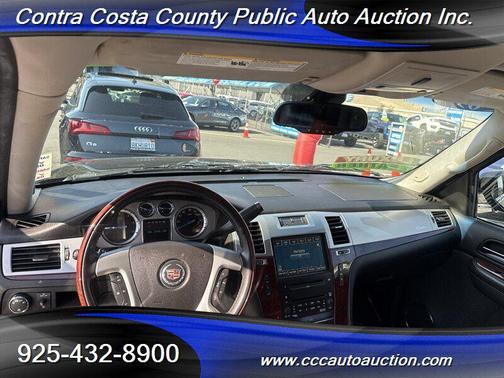 2009 Cadillac Escalade Base