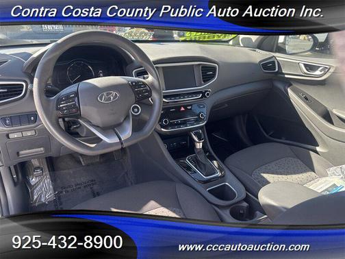 2018 Hyundai IONIQ Hybrid Blue