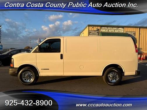 2006 GMC Savana 2500 Base