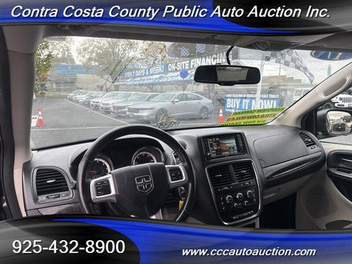 2017 Dodge Grand Caravan SE