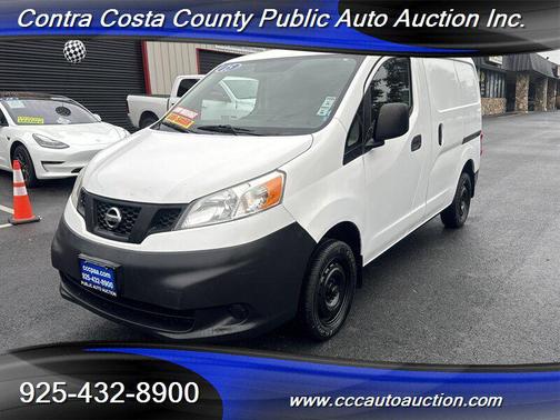 2015 Nissan NV200 SV